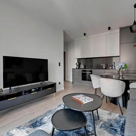 Scala 60f Center Premium With Parking By Lion Apartment Gdansk
